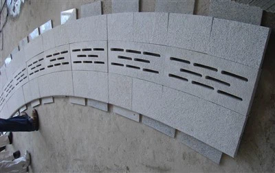 Placi pentru piscină din granit gri deschis